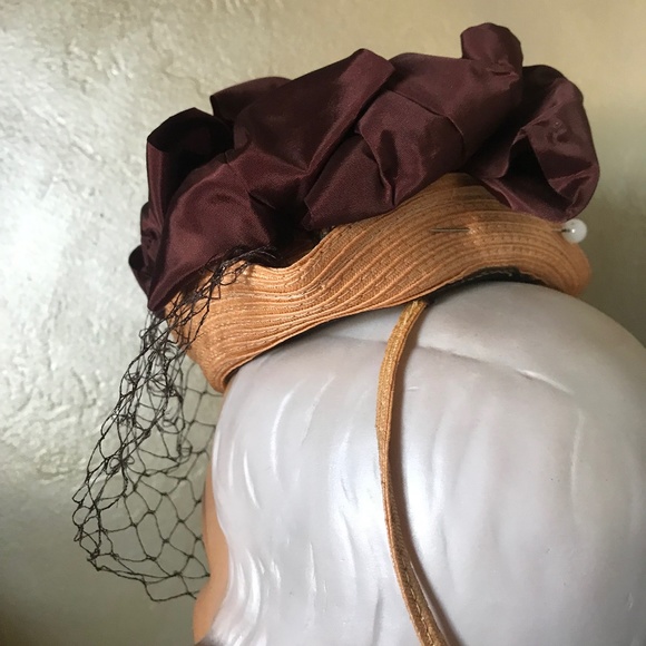 RAVISHING 1930s\' TILT TOY NATURAL STRAW HAT WITH COPPER COLORED BOWS AND VEIL main image 7